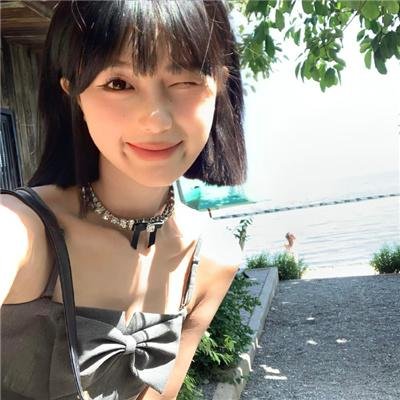湖畔
